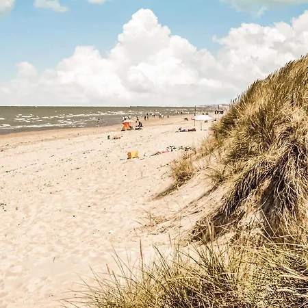 3 Bedroom Gorgeous In *