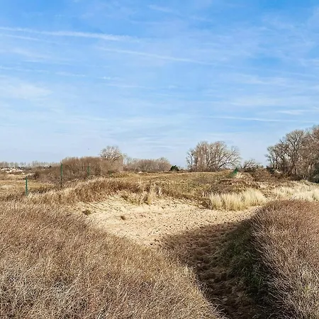 3 Bedroom Gorgeous In Koksijde